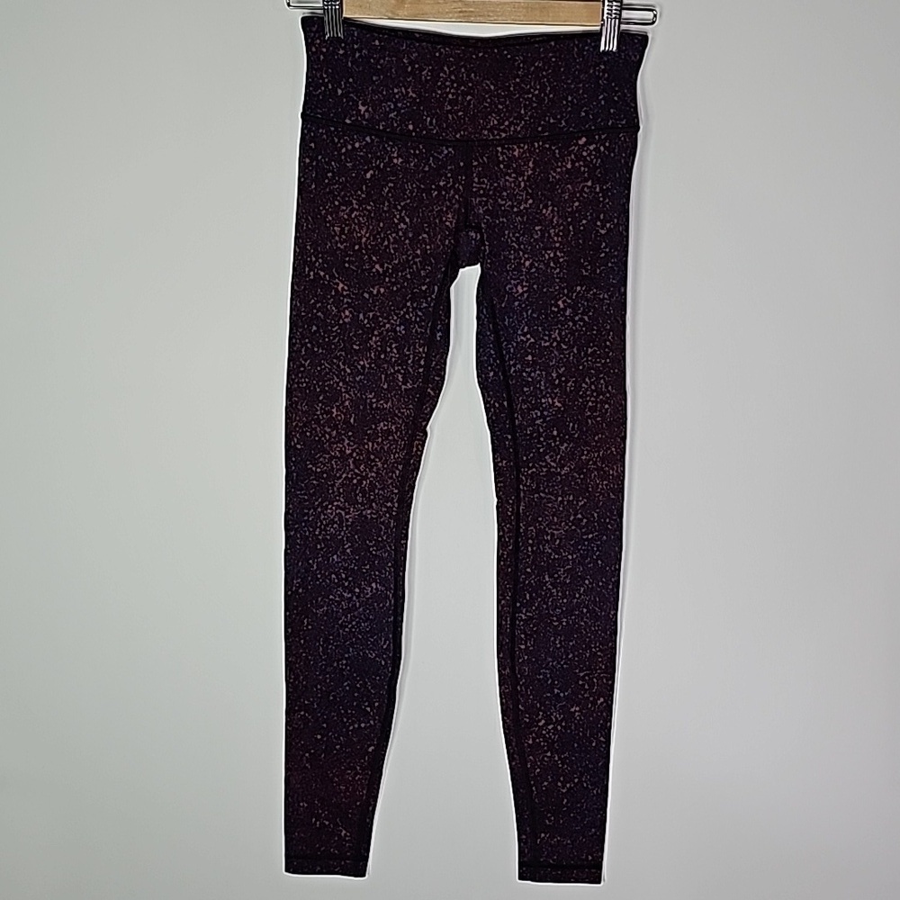 Lululemon purple and pink speckled size 4 leggings